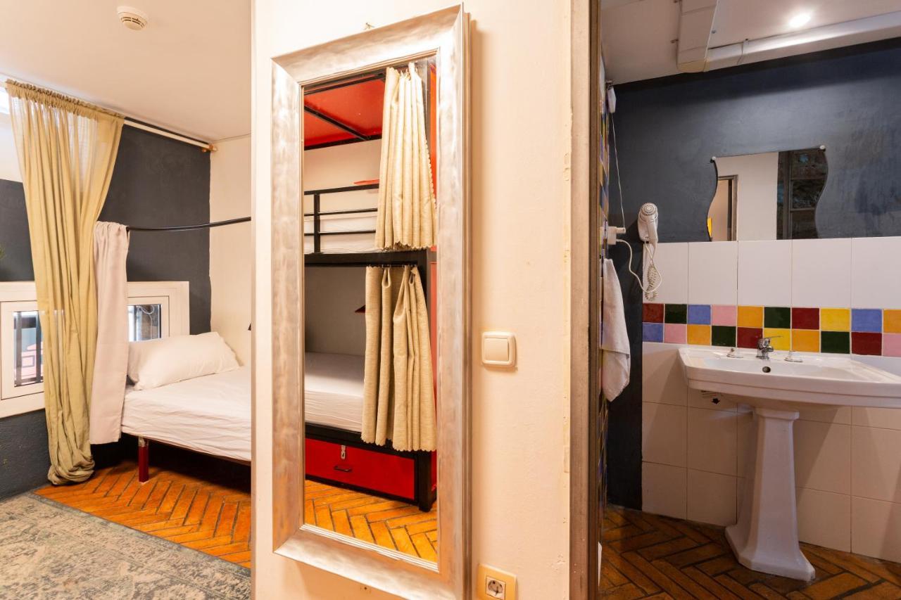 Basic Triple Room